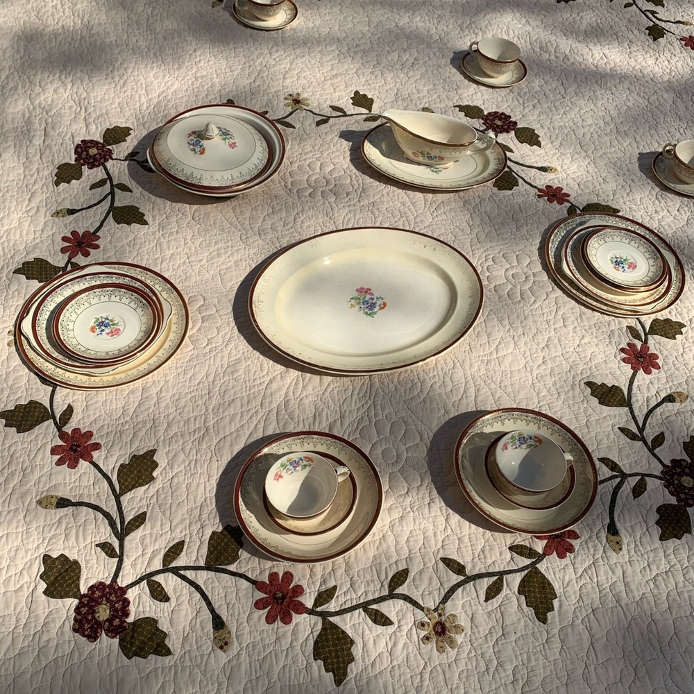 Vintage Stetson China Co Dishes 22k Gold